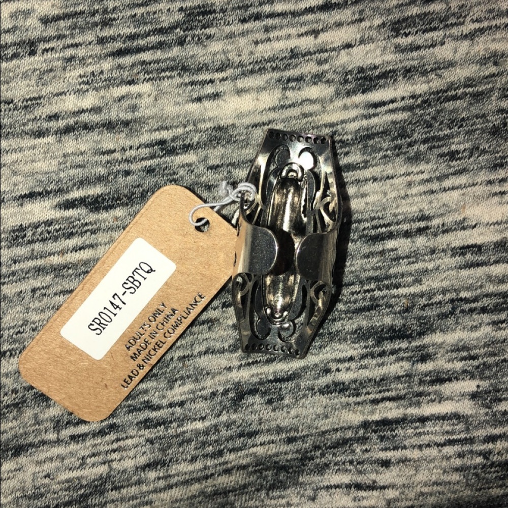 Ring - Picture 2 of 2